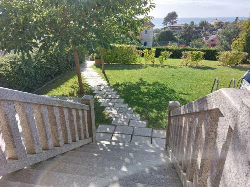 Villa Charneca, Jard�n Y Mar