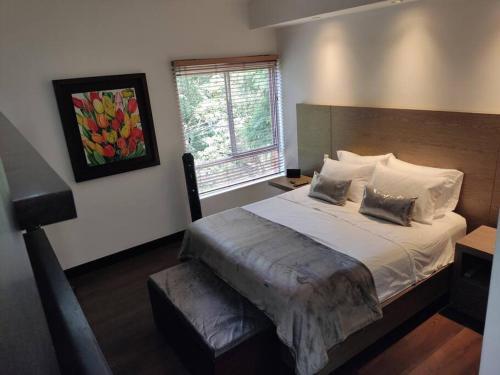 Apartamento Penthouse Poblado, Cerca Provenza Y Lleras Park.