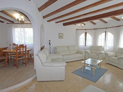 Villa Moravit, 3 Dormitorios, 6 Personas - Es-216-21
