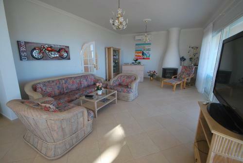 Seaview Whole Villa