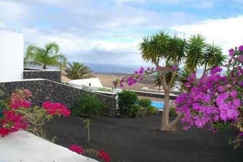 Apartment Mit Meerblick In Ruhiger Lage