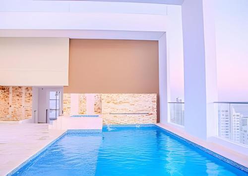 Apartamento Altitude Haven Loft W/ Bay View