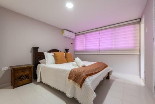 Spacious And Lovely Apartment
