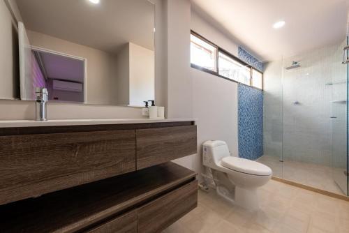 Spacious And Lovely Apartment