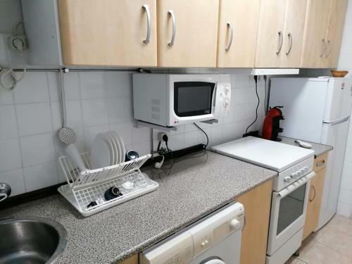Apartamento Piso A 50m De La Playa Con Terraza Y 2 Hab