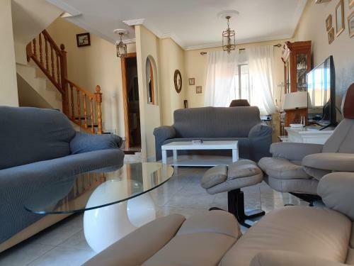 Charming Bungalow In Private Urbanization Royal Interpark