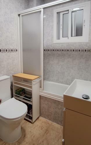 Pmt14 - City Apartment By The Beach With Pool