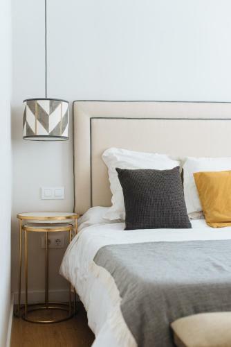 Apartamento Pz Triana Amplio, Moderno Y Luminoso Apt 2d 2b