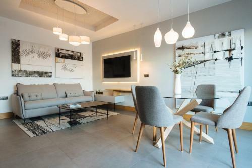 Guadalupe 15 By Magno Apartments