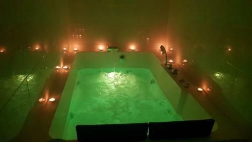 #2# Apartamento Jacuzzi Xl Sevilla Centro