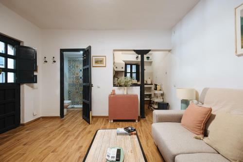 Apartamento Aitana's Retreat With Charming Garden