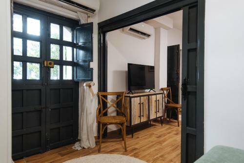 Apartamento Aitana's Retreat With Charming Garden