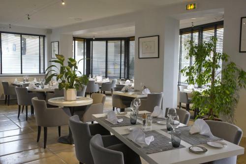 Hotel H�tel Restaurant Des Remparts