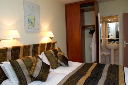 Hotel H�tel Restaurant Des Remparts