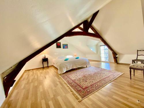 Bed & Breakfast Le Domaine Du Chalonge