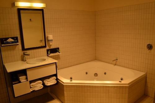 Lufra Hotel And Apartments