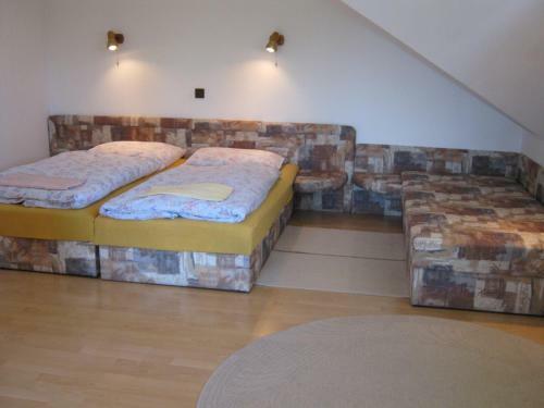Hostal Privat Apartma Ulrych