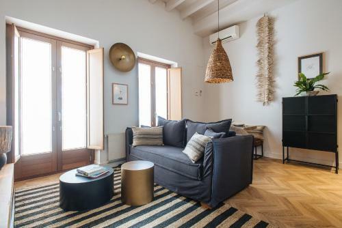 R26 Suites By Magno Apartments