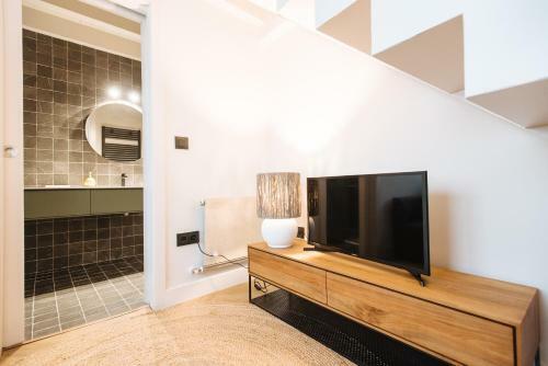 R26 Suites By Magno Apartments