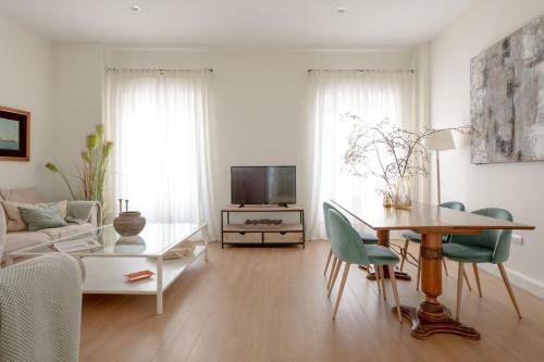 Apartamento Plaza Nueva 2 Bedrooms & 2 Bathrooms