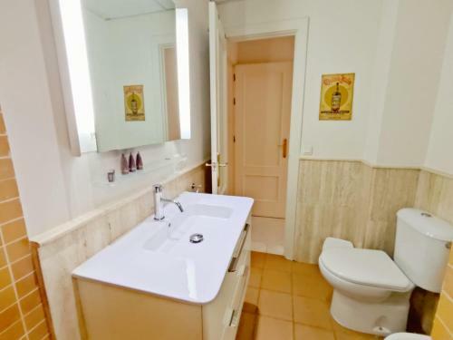Bright Apartment At Santa Cruz 4 Pax, Parking Optional