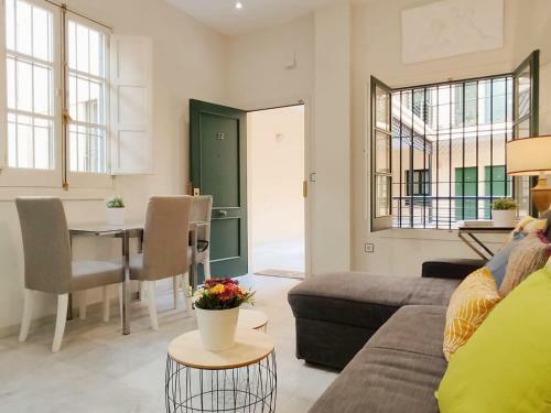 Bright Apartment At Santa Cruz 4 Pax, Parking Optional