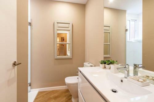 Apartamento Plaza Nueva Deluxe Suite By Valcambre