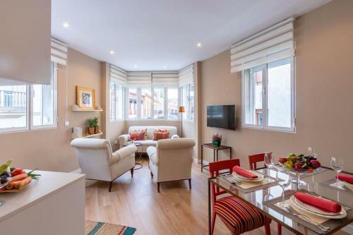 Apartamento Plaza Nueva Deluxe Suite By Valcambre