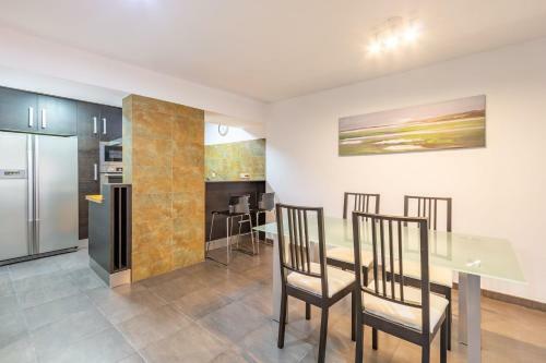 Apartamento Alhondiga Oasis Suite By Valcambre