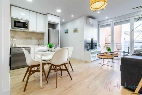 Apartamento 2 En Estadio Sevilla 6 Plazas Y Metro