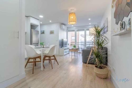 Apartamento 2 En Estadio Sevilla 6 Plazas Y Metro