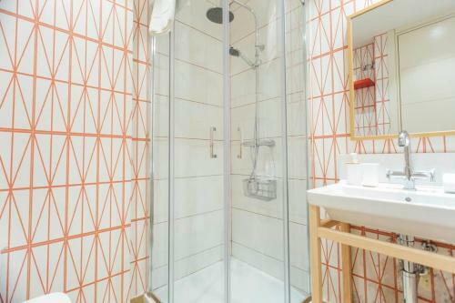 Apartamento New With Height- 2bd 1bth- Pajaritos