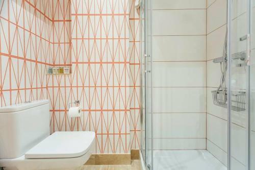 Apartamento New With Height- 2bd 1bth- Pajaritos