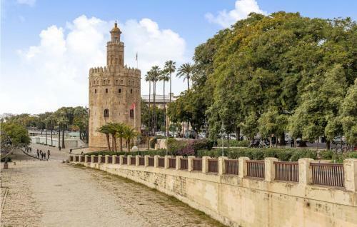 Nice Apartment In Sevilla With Wifi And 1 Bedrooms