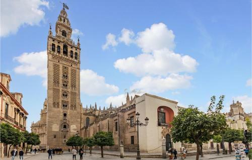 Nice Apartment In Sevilla With Wifi And 1 Bedrooms