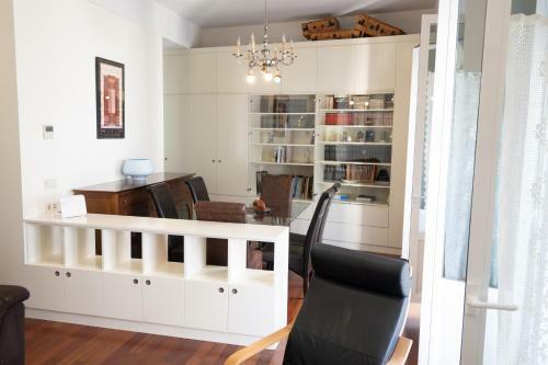 Apartamento Rentalsevilla A Los Pies De La Giralda