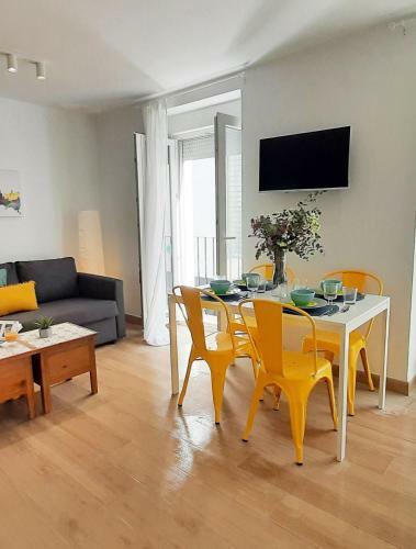 Sunny Terrace - Lovely Center Apartments Alameda