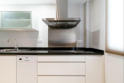 Apartamento Behouse Reyes Cat�licos