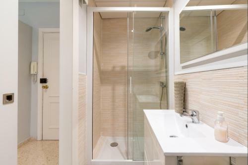 Apartamento Behouse Reyes Cat�licos