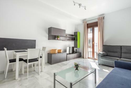 Apartamento First Floor Near Macarena Church