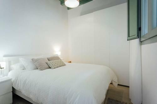 Komodo Gran Poder - Penthouse With Private Pool And Cozy Twin Bedroom Central Apartment