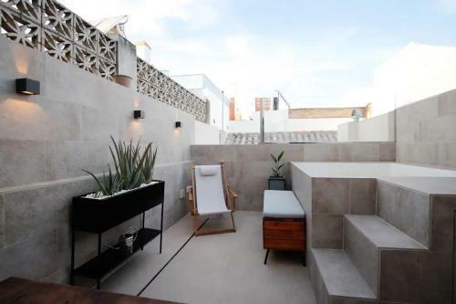 Komodo Gran Poder - Penthouse With Private Pool And Cozy Twin Bedroom Central Apartment