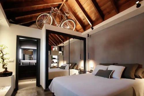 Komodo Gran Poder - Penthouse With Private Pool And Cozy Twin Bedroom Central Apartment
