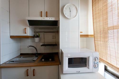 Pikis Apartment Center 1
