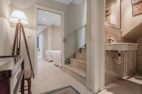Fam Sevillian Townhouse