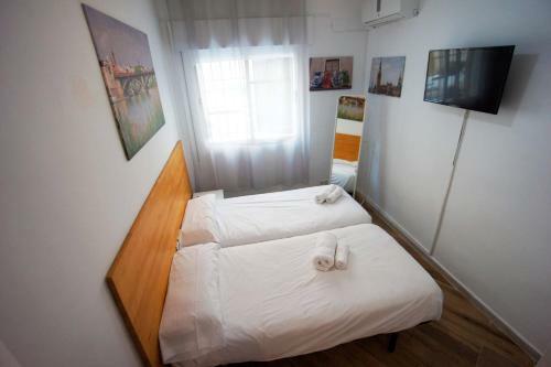 Rentalsevilla Espacioso Y Acogegor Apartamento De 3 Dormitorios