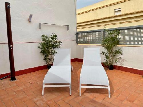 Apartamento Ti2 D�plex Con Terraza Privada, 120 Metros De La Catedral
