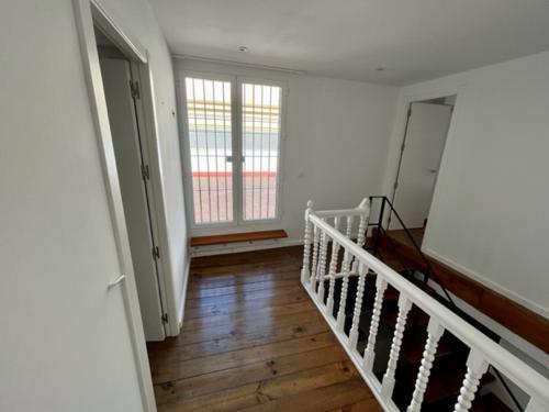 Apartamento Ti2 D�plex Con Terraza Privada, 120 Metros De La Catedral