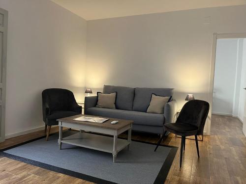 Apartamento Ti2 D�plex Con Terraza Privada, 120 Metros De La Catedral