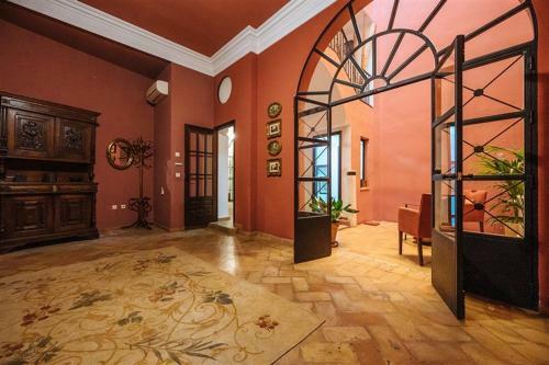 Casa Palacio Sxviii Con Piscina En Centro Hist�rico De Sevilla